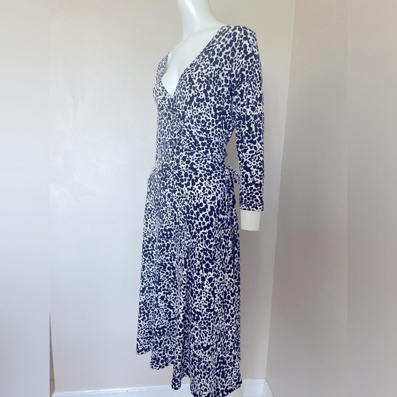 Talbot Faux Wrap Black White Floral Jersey Dress Long Sleeve Stretch 10 Petite - Picture 2 of 9